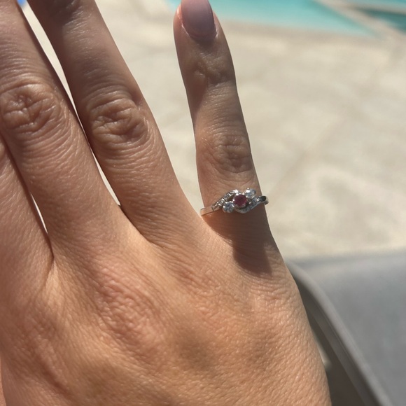 Ruby Ring - Picture 2 of 7